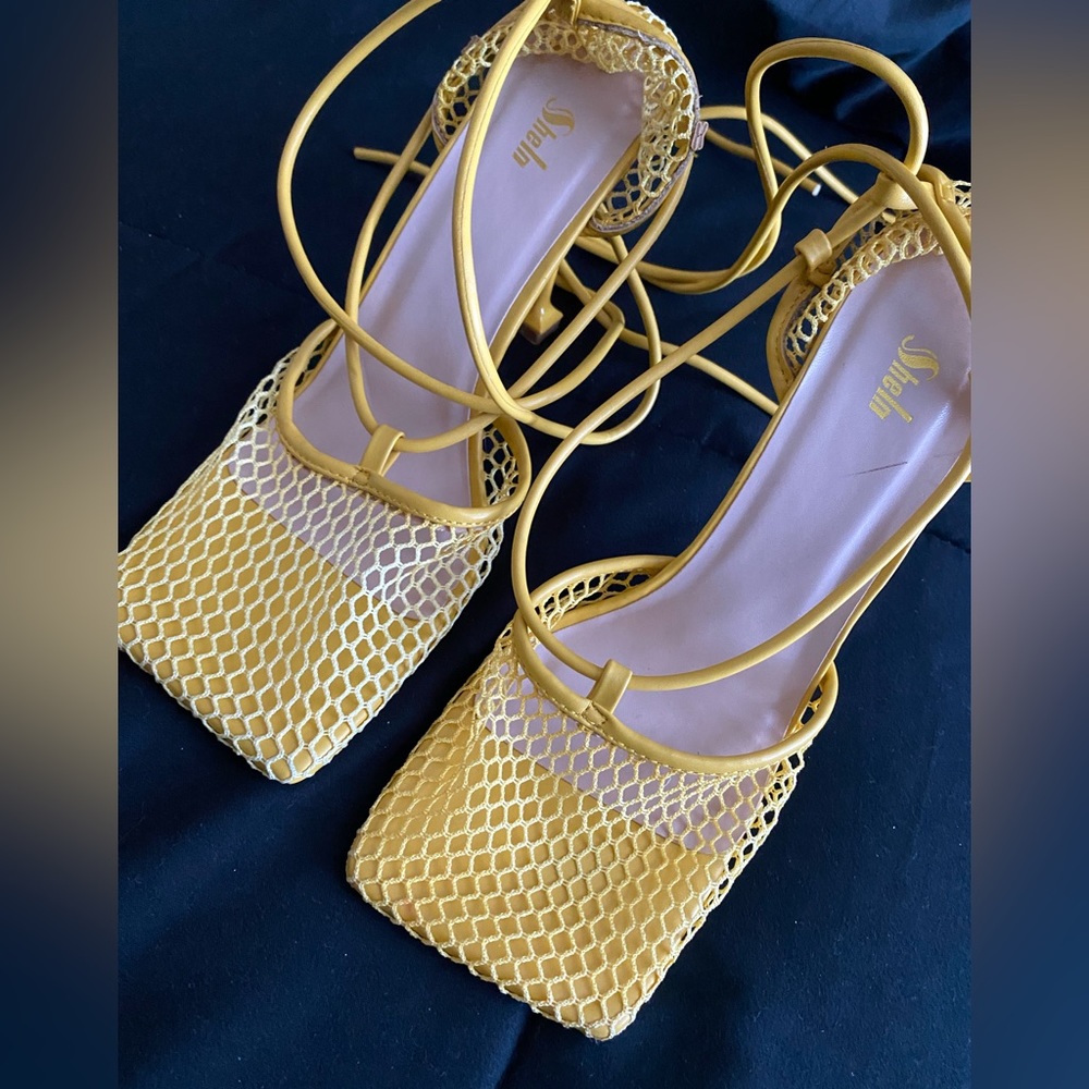 Tie Up Heels